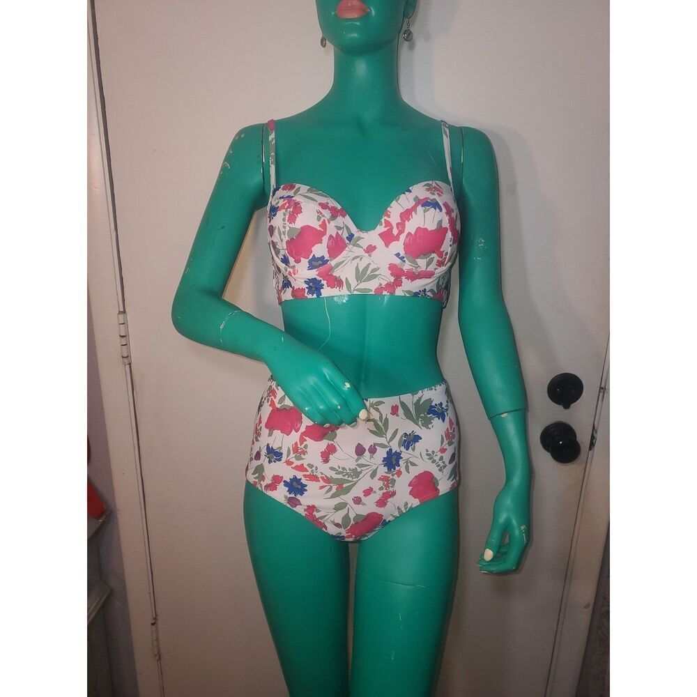 Shein White With Blue And Pink Floral Bikini 2 Piece Swimsuit Size S.